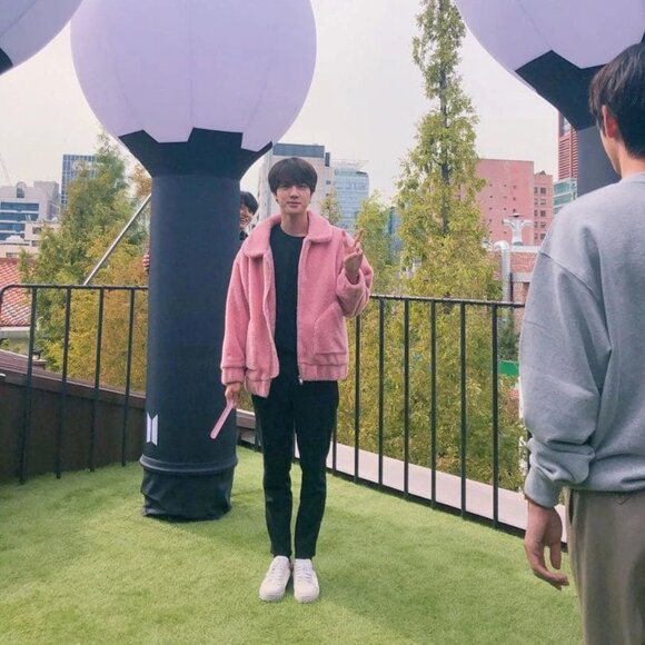 House of BTS Pop Up Boy with Luv Jumper Boa Jacket Color Pink Size Free - Picture 5 of 9